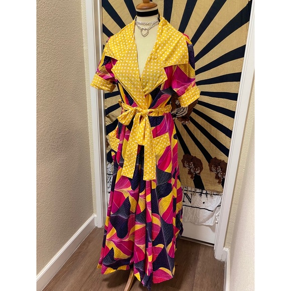 🌈 Gorgeous Vintage Art maxi dress - Picture 2 of 6
